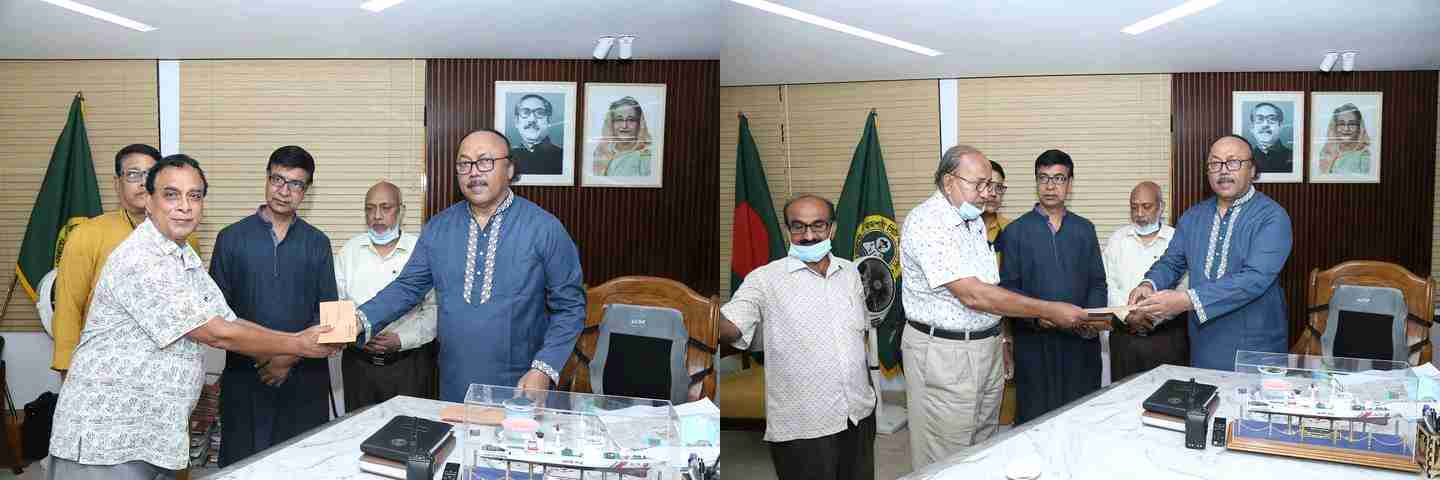 শারদীয় দুর্গাপূজা উপলক্ষে ৭৪টি পূজা মন্ডপকে ১০ হাজার করে টাকা দিলেন মেয়র লিটন