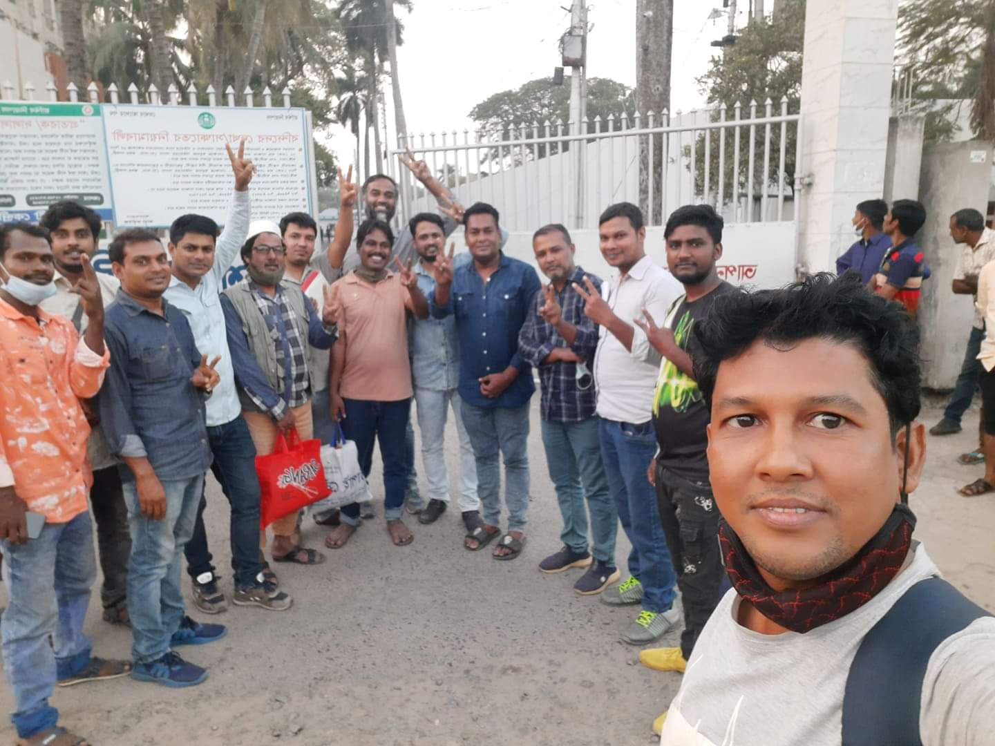 মিথ্যা মামলায় জামিনে মুক্ত রাজশাহীর ১৪ তরুণ সাংবাদিক