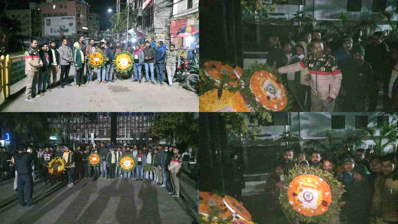 একুশের প্রথম প্রহরে শহীদের প্রতি রাজশাহী বরেন্দ্র প্রেসক্লাবের বিনম্র শ্রদ্ধা