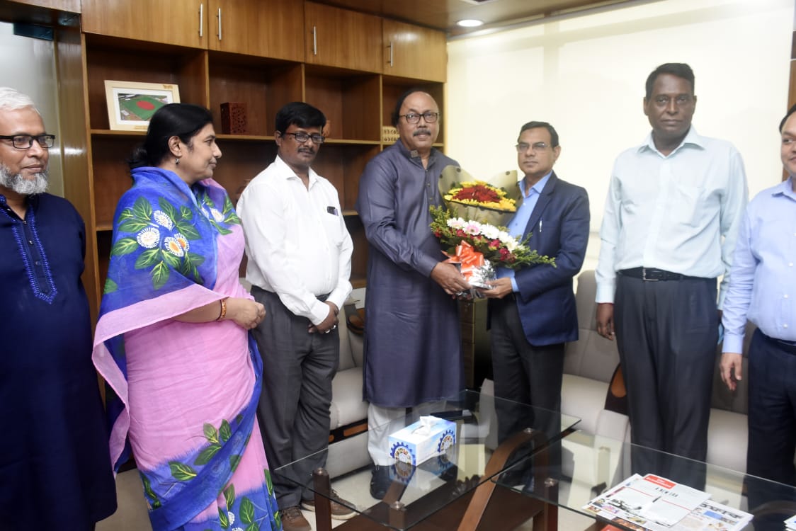 রাজশাহীতে শিল্পায়ন ও কর্মসংস্থান বিষয়ে  বিসিক চেয়ারম্যানের সাথে রাসিক মেয়রের বৈঠক