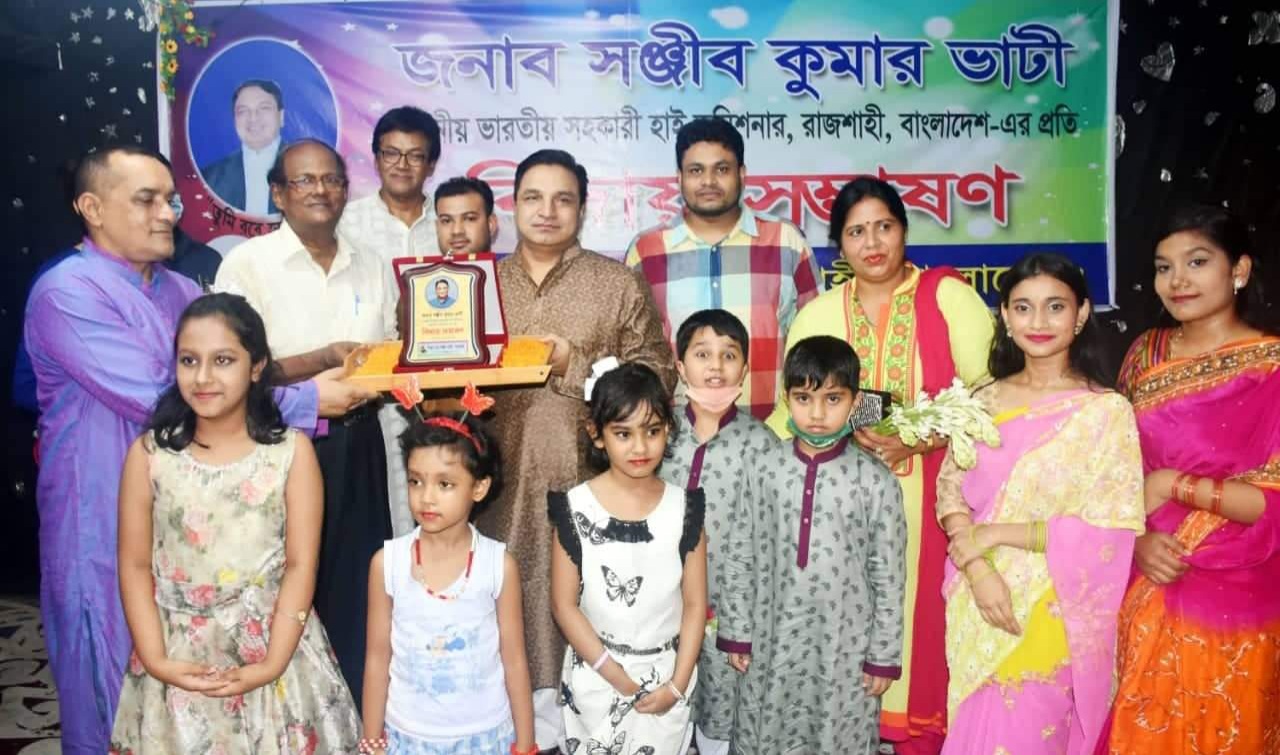সঞ্জীব কুমার ভাটিকে বিদায় সম্ভাষণ জানালো নিক্বণ নৃত্য গোষ্ঠী