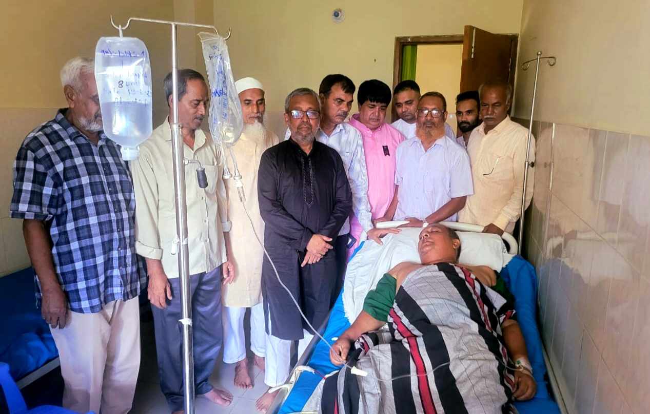 চিকিৎসাধীন জাসদ নেতাকে দেখতে গেলেন আ.লীগ নেতা আসাদ